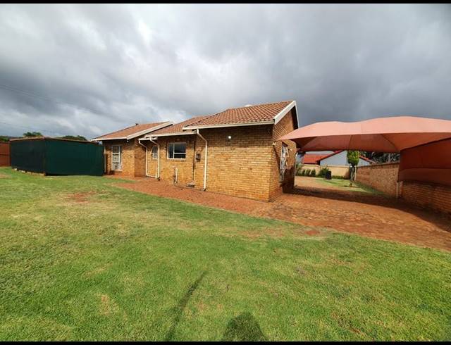 3 BEDROOM HOUSE FOR SALE IN CHANTELLE